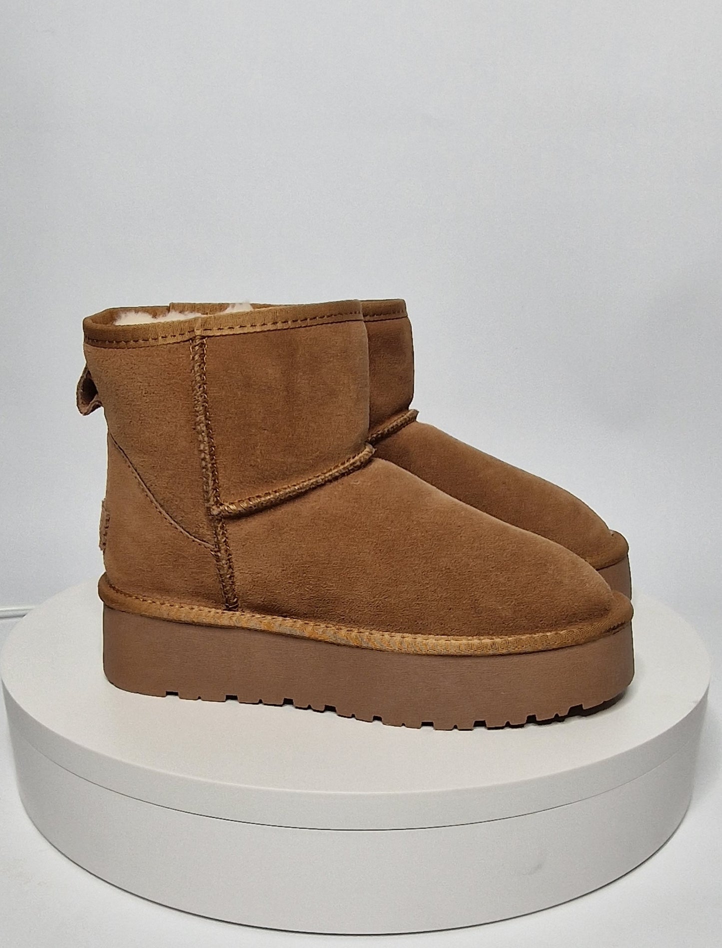 Boots fourrées plate-forme cuir mini Camel