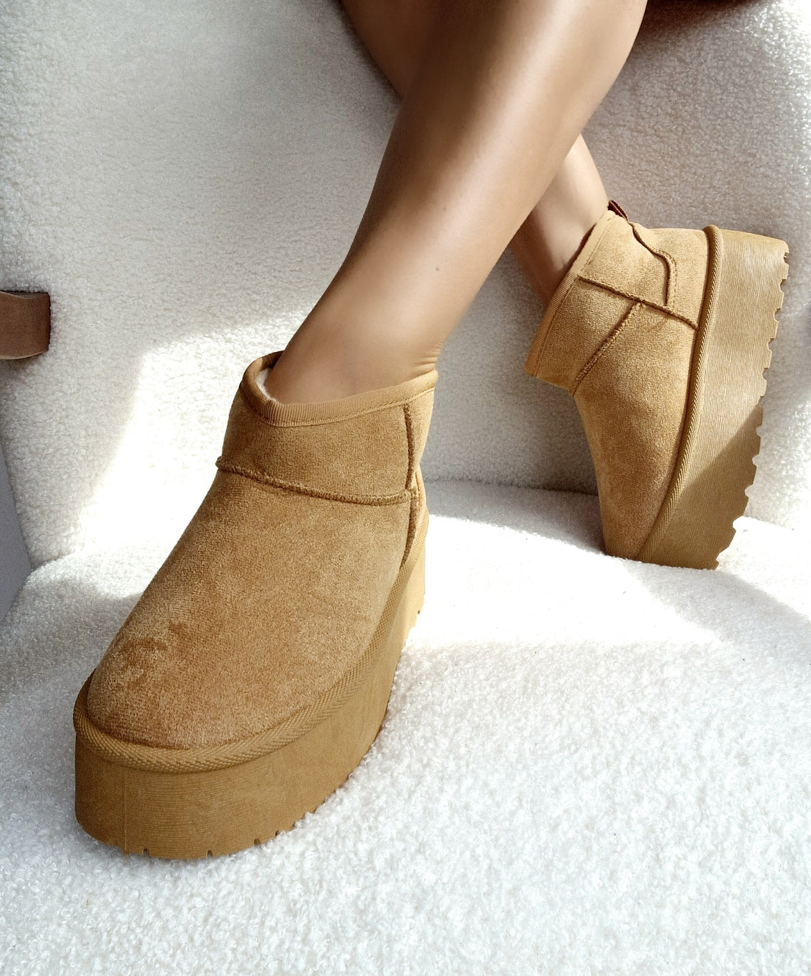 Camel fur-lined platform boots