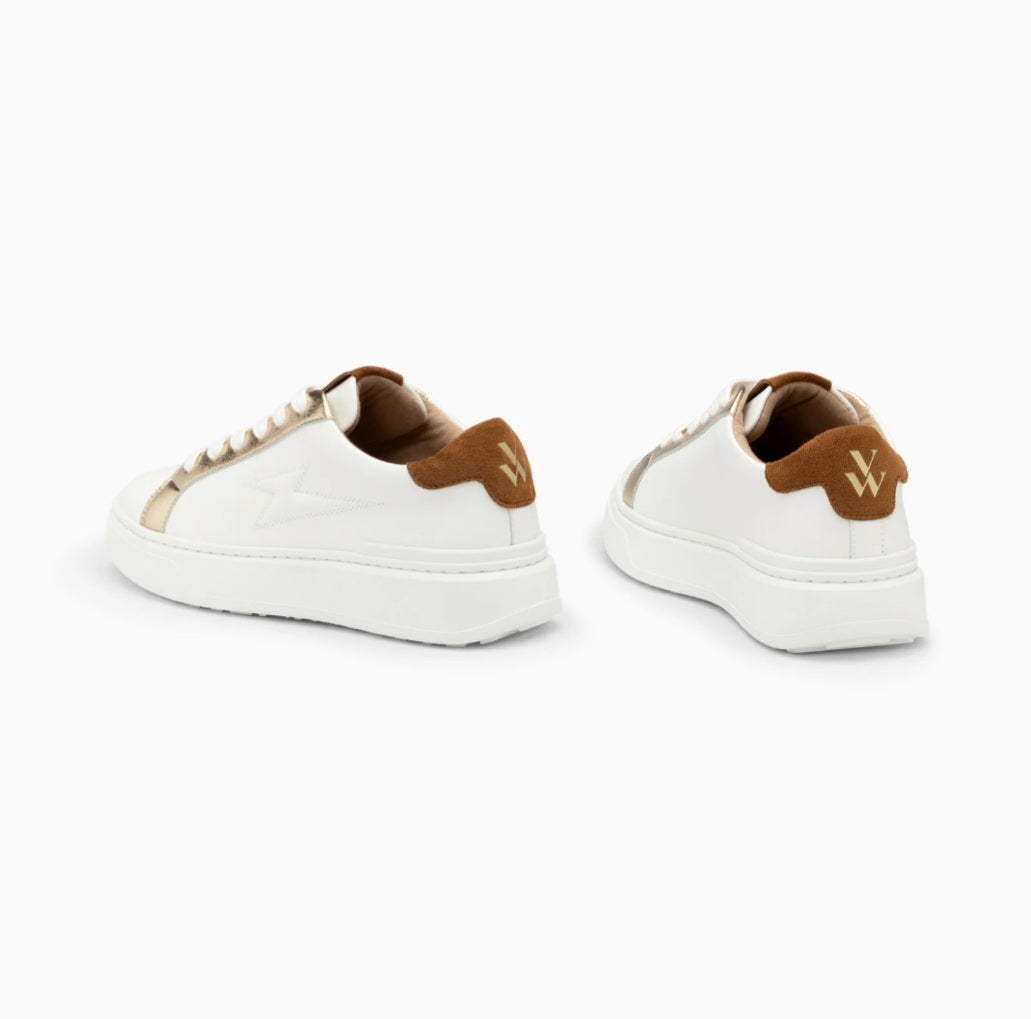 Vanessa Wu Romane white and camel lace-up lightning sneakers