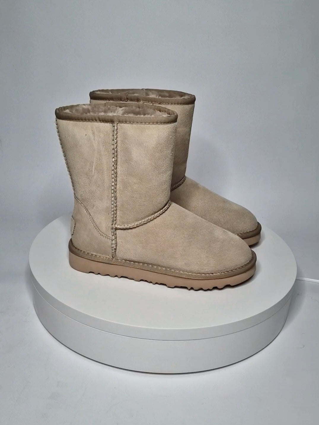 Women's classic taupe fur-lined boots