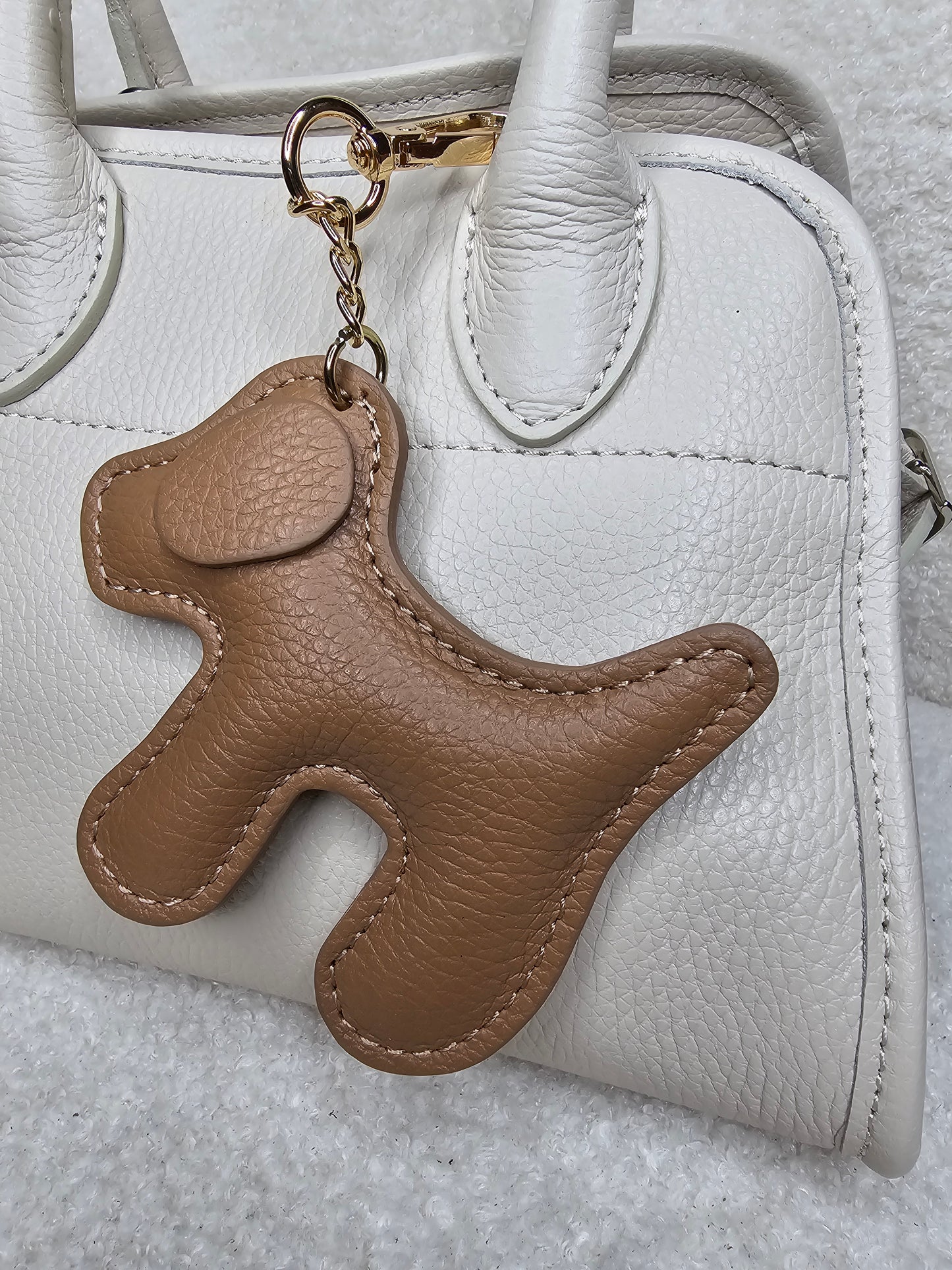 Grigri de sac en cuir Chien Taupe