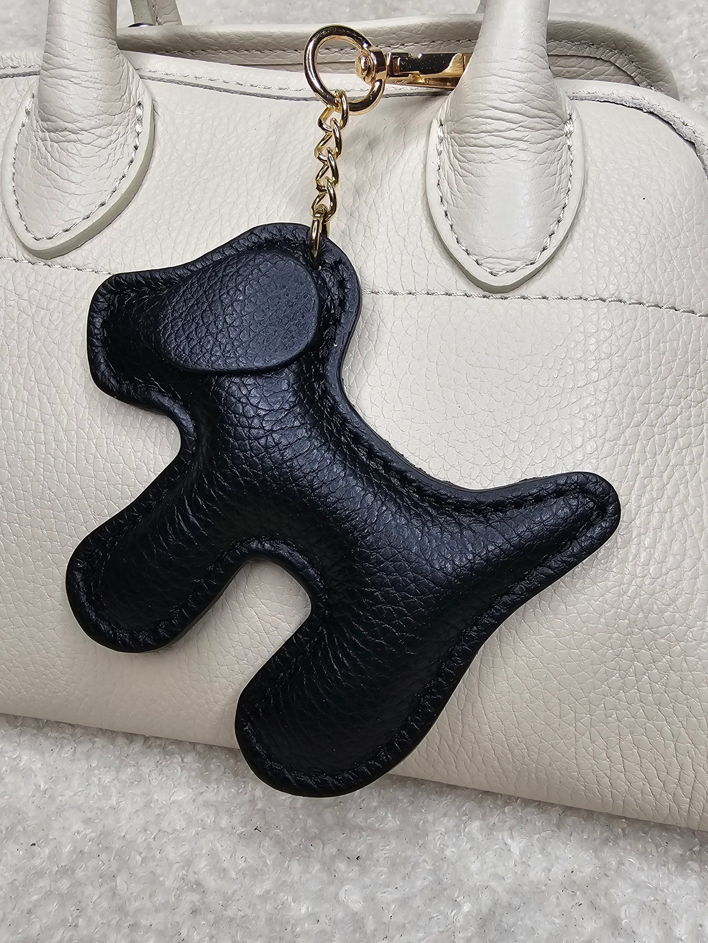 Grigri de sac en cuir Chien Noir